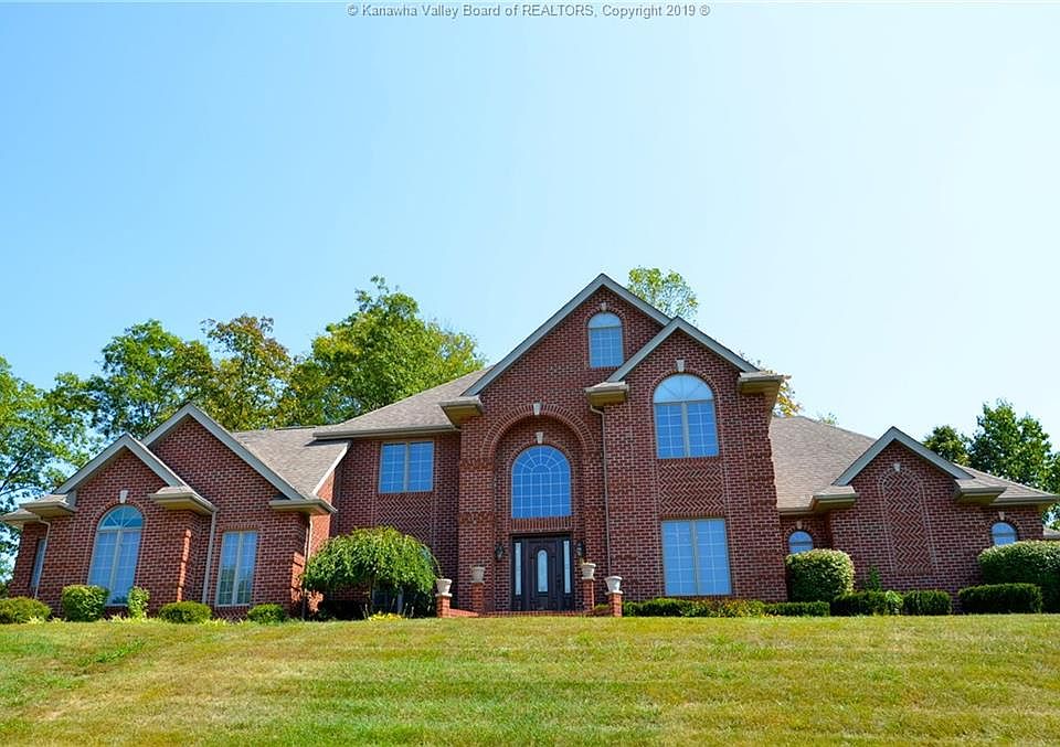 1st image of 10 Southcove Ln