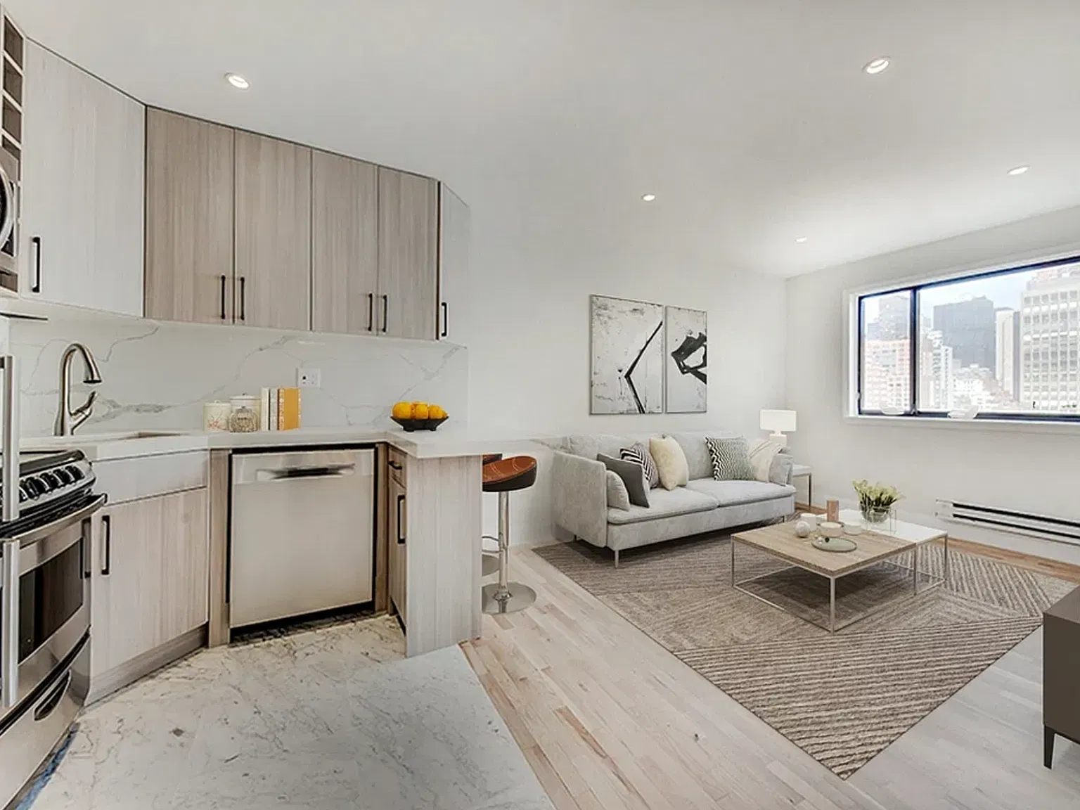 312 East 30th Street — Photo 1