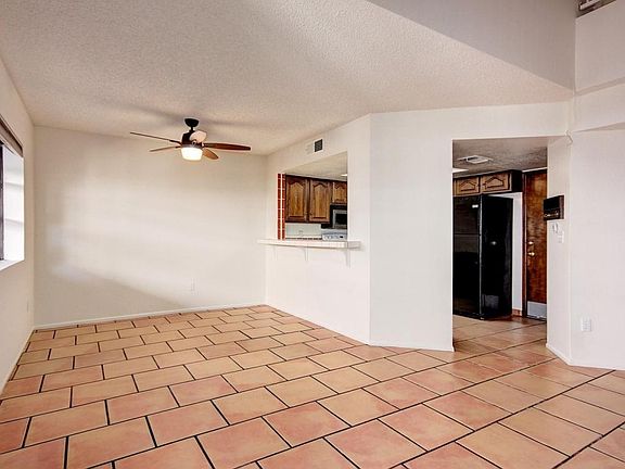 4th image of 8714 N 67th Dr