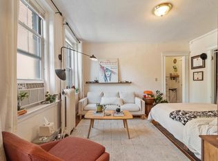 Riverway Square Condominiums, Boston, MA 02215