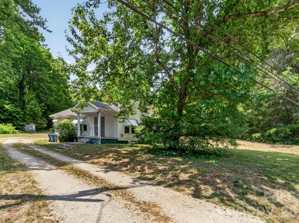 540 W Park Ave, Mooresville, NC 28115