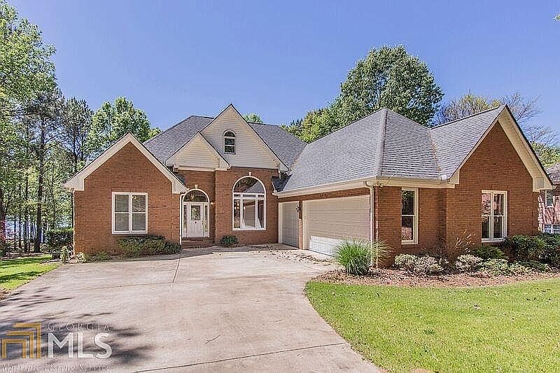 Before Exterior Remodel