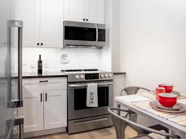 Circle Arms Apartments