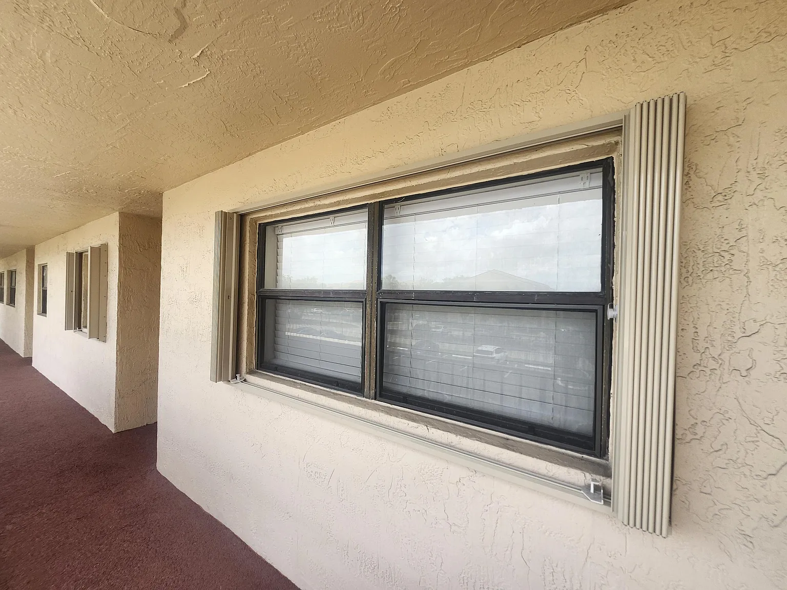 2 bed, 2.0 bath, 820 sqft, $2,150 — Photo 2