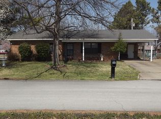 1608 Jay St, Walnut Ridge, AR 72476