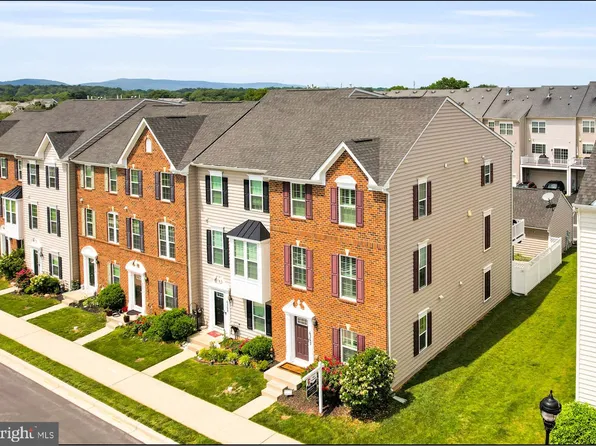 6367 Walcott Ln, Frederick, MD 21703