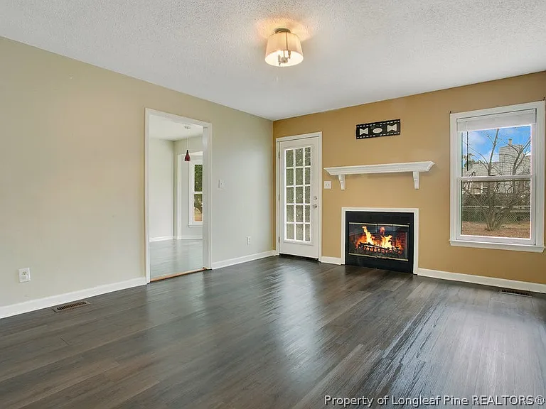 5319 Thackeray Dr — Photo 9