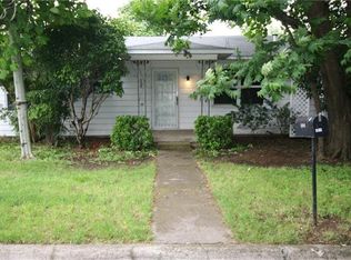 604 N Cates St, Decatur, TX 76234