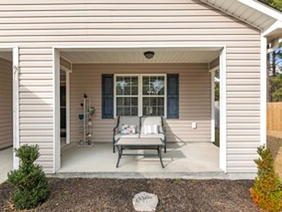4th image of 4017 Wt Whitehead Dr