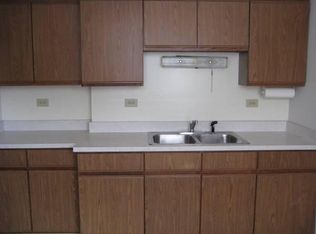 4133 W Berteau Ave APT 3, Chicago, IL 60641