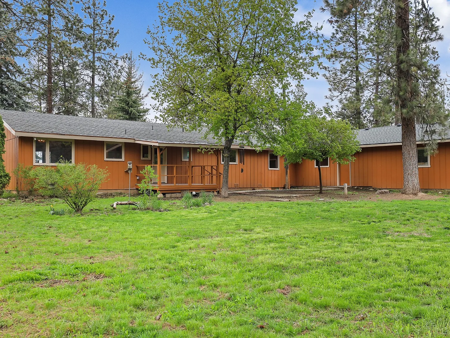 S Maple Rd, Spokane — Photo 4