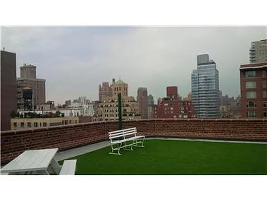 Sold by Douglas Elliman | media 20