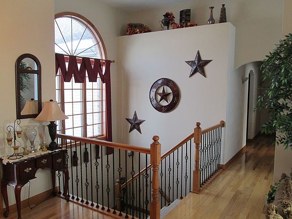 Open starcase and hallway