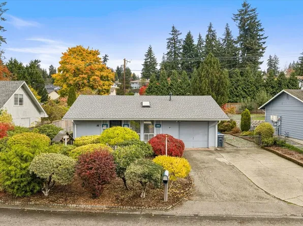 2811 Forest Rim Court N, Puyallup, WA 98374