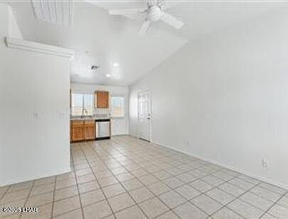 4th image of 1731 Magnolia Dr Unit 101