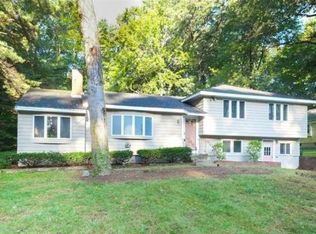 10 Highgate Rd, Wayland, MA 01778