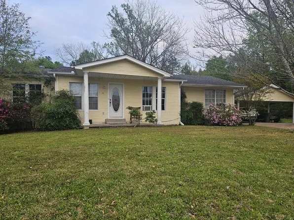 2606 N Brentwood Dr, Lufkin, TX 75901