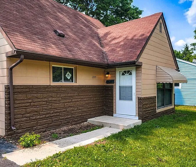 2177 Dawnlight Ave — Photo 2