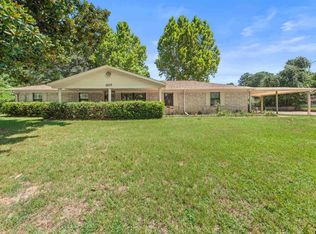 2117 Martin Luther King Blvd, Palestine, TX 75803