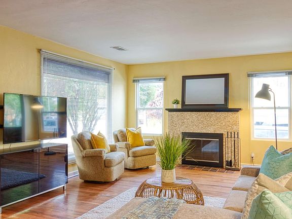 4th image of 374 Perrymont Ave
