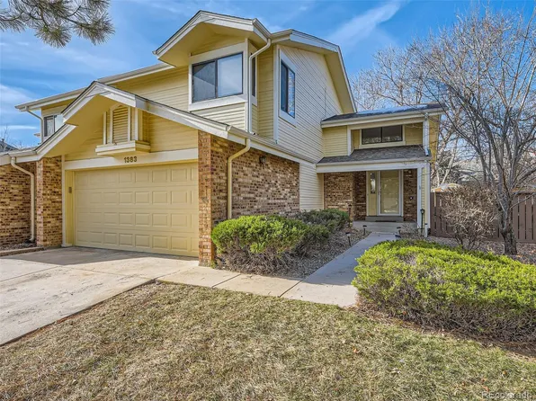 1383 Briar Cir, Highlands Ranch, CO 80126
