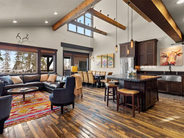 389 Moose Run Dr, Whitefish, MT 59937
