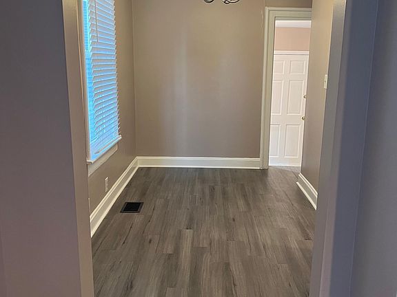 4th image of 508 Wirtz Way