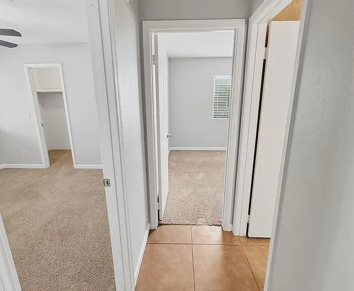 4910 W Gail Dr — Photo 23