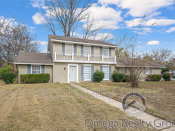 2nd image of 2325 Wentworth Dr