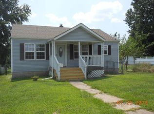 73 E Elm St, Alton, IL 62002