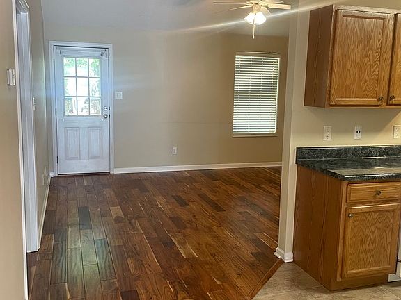 4th image of 4713 Royal Prince Way