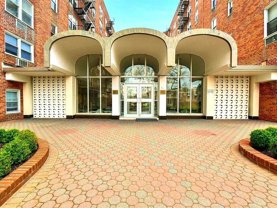1st image of 54-44 Little Neck Pkwy #4N