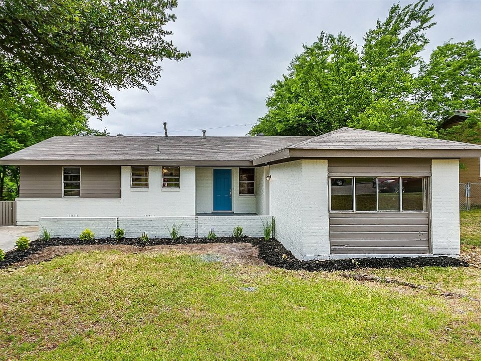 8001 Chaparral Dr, White Settlement, TX 76108 Zillow