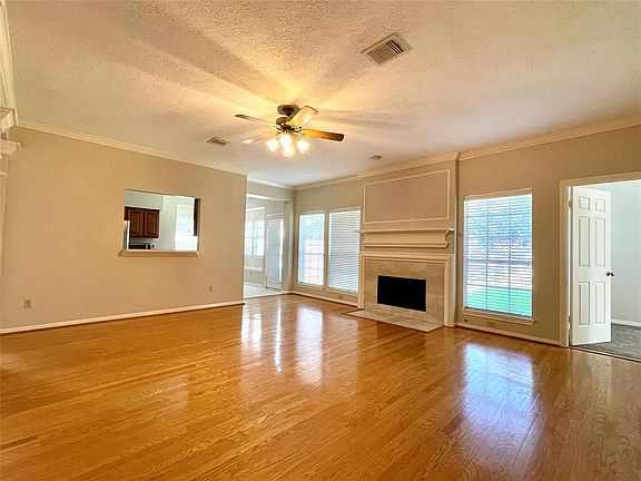 5th image of 1619 Dogwood Brook Trl