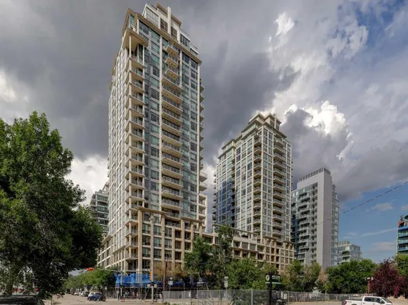 222 S Riverfront Ave SW #246, Calgary, AB T2P 0W3
