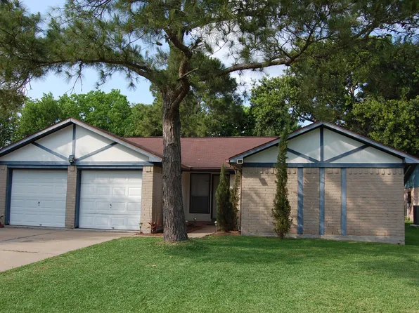 318 Bayridge Dr, League City, TX 77573