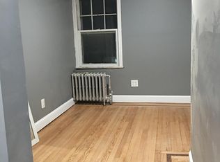 125 East Ave #1, Valley Stream, NY 11580