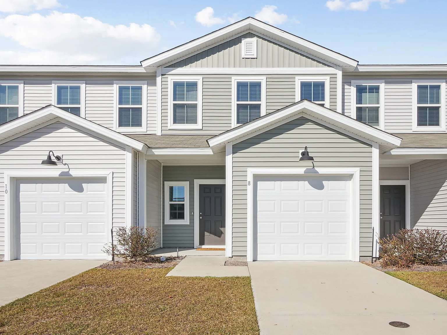 Benton Grove — Photo 1