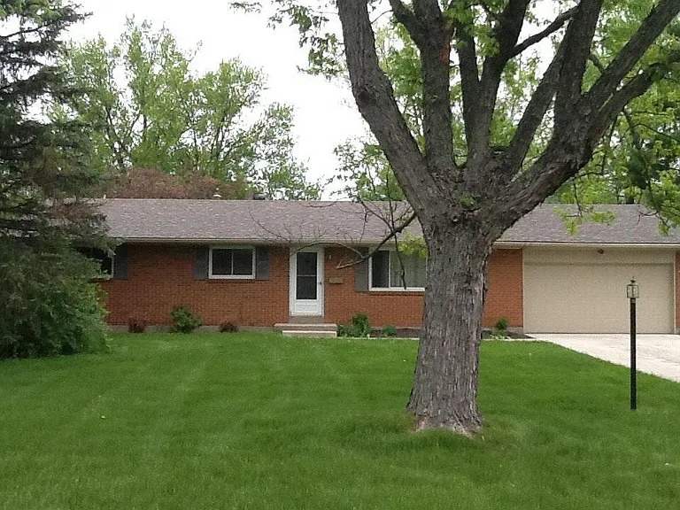 4194 Weller Dr — Photo 11