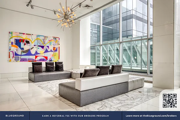 Rented by The Blueground | media 40