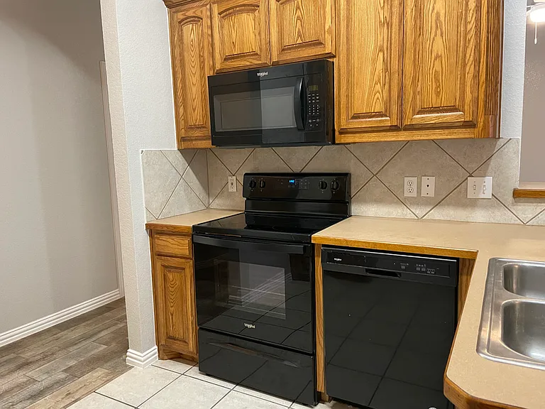 119 Clyde Dr — Photo 11