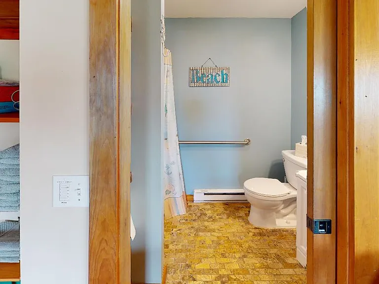 3 Ravine Ave — Photo 13
