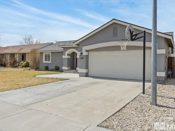 609 Winter Pl, Fernley, NV 89408