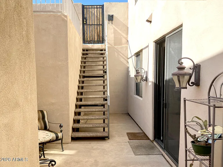 6601 E Paradise Dr — Photo 7