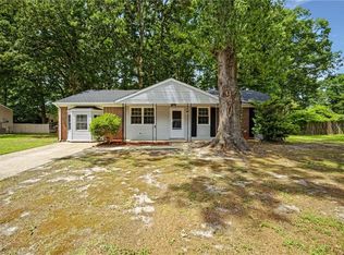 3904 Old Farm Rd, Portsmouth, VA 23703