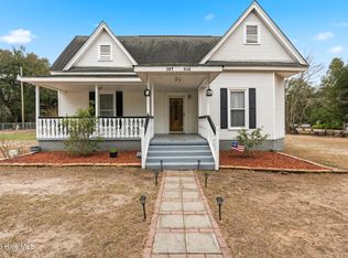 207 Oak Avenue, Hamlet, NC 28345