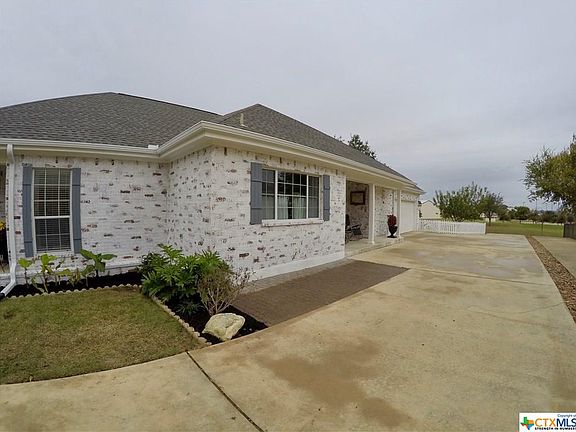 2nd image of 2227 Gruene Lake Dr