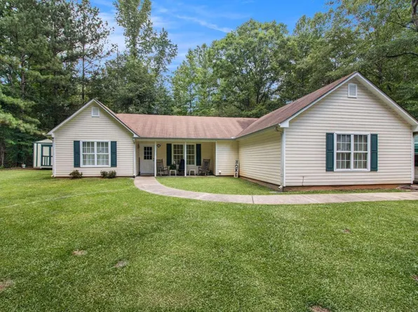 186 Cedar Ridge Rd, Locust Grove, GA 30248