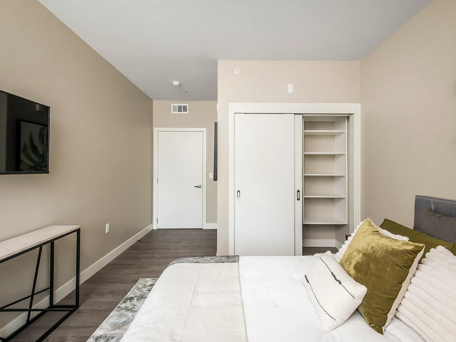 Arista Glendale — Photo 3