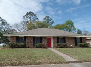 201 Normandy Dr, Slidell, LA 70458